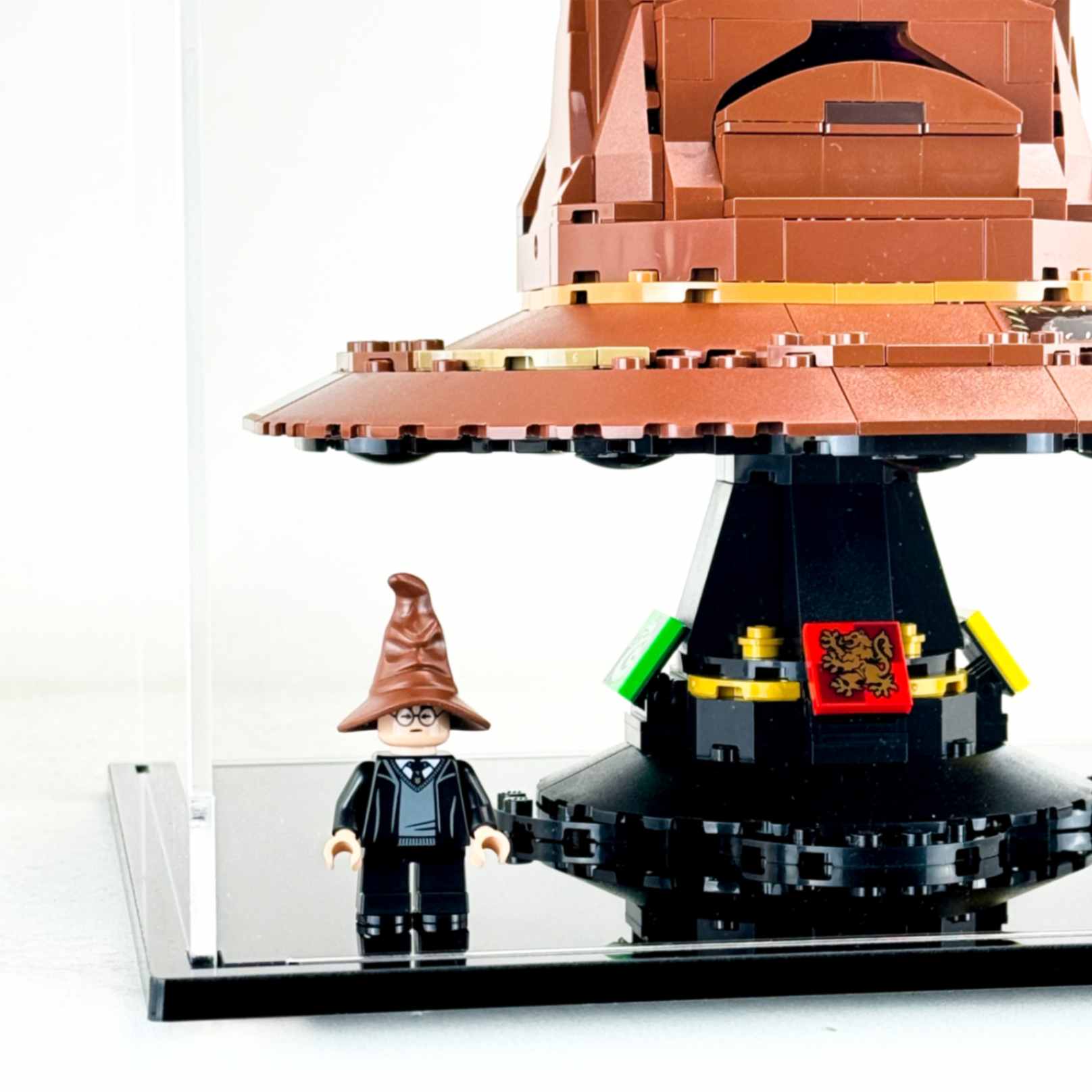 小物 FASKIE Display case for LEGO® 76429 Harry Potter™ Talking Sorting Hat