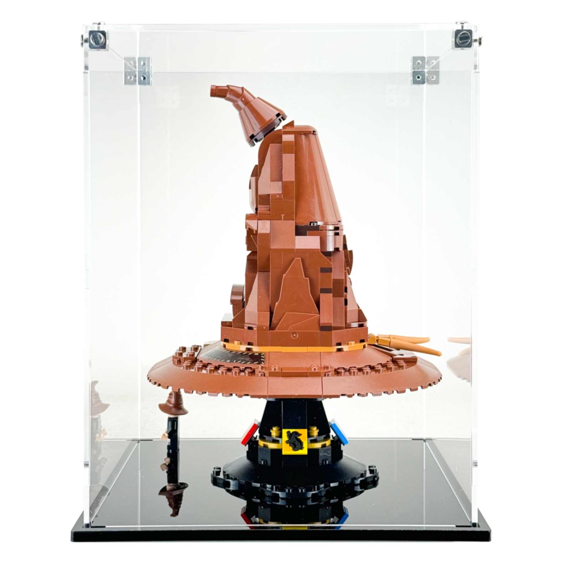 Display case for LEGO® 76429 Harry Potter™ Talking Sorting Hat