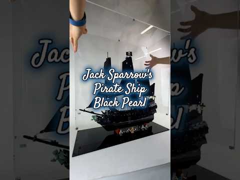 ☆の出品　レポート Display Case for LEGO® 10365 Icons Captain Jack Sparrow's Pirate